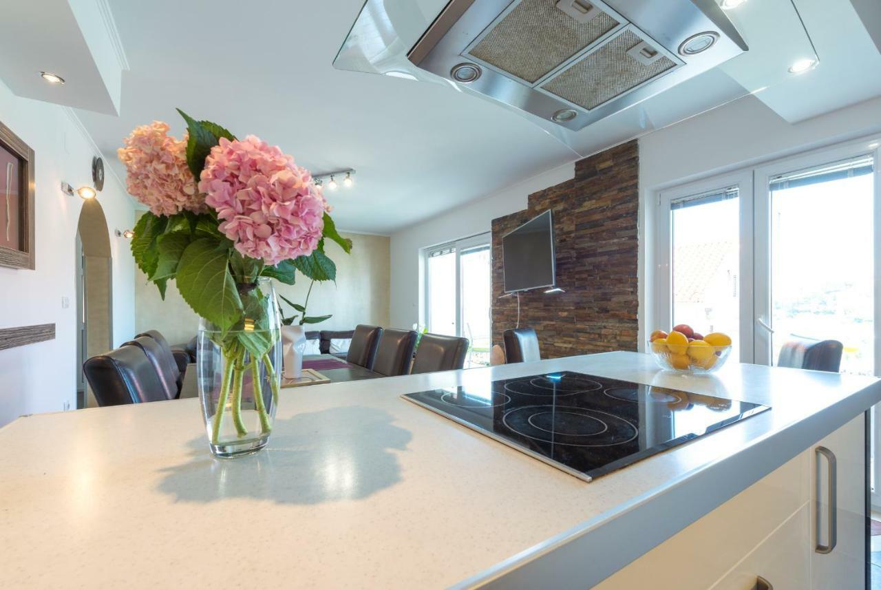 Luxury Apartment Antonija-Old Town ซัฟทัท ภายนอก รูปภาพ